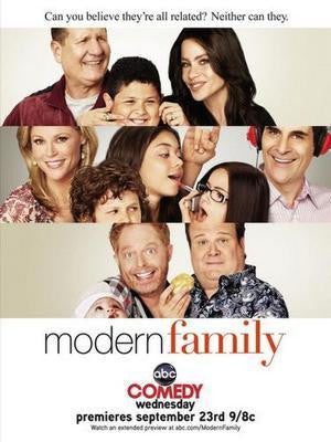 Modern Family Poster Print #K5778
