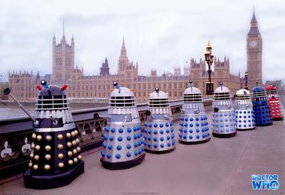 Dr. Who Daleks In London T-Shirt A10454