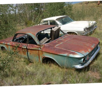 Junkyard Cars Photo T-Shirt Corvair rusty Car A8344