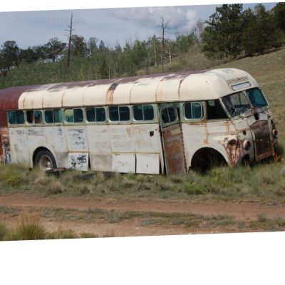 Junkyard Cars Photo T-Shirt Fitzjohn Bus rusty Car A15294