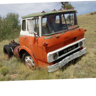Junkyard Cars Photo T-Shirt Red Gmc Cabover Truck A17314