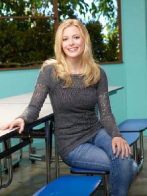 Gillian Jacobs Puzzle Jigsaw Puzzle Choose a Size