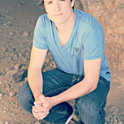 Josh Hutcherson Poster #4152401