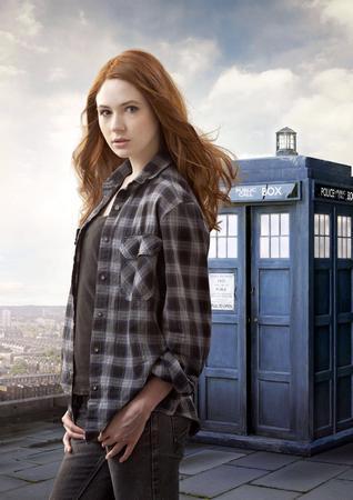 Karen Gillan T-Shirt A23124