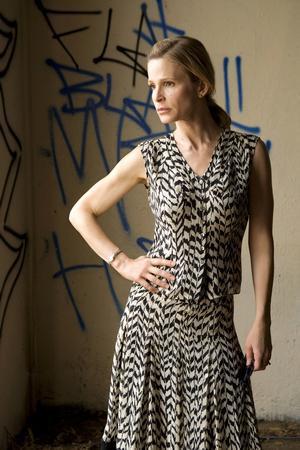 Kyra Sedgwick T-Shirt A23939