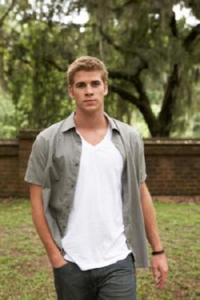 Liam Hemsworth T-Shirt A24904