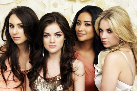 Pretty Little Liars poster print Closeup B217