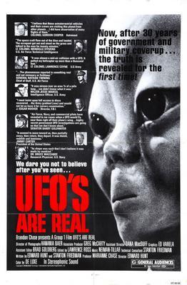 Ufos Are Real Movie Poster T-Shirt A44313