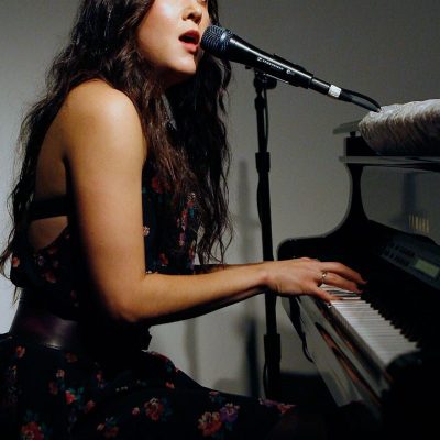 Vanessa Carlton Poster Print 24x36 #O19292401