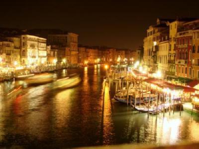 Venice At Night T-Shirt A45003