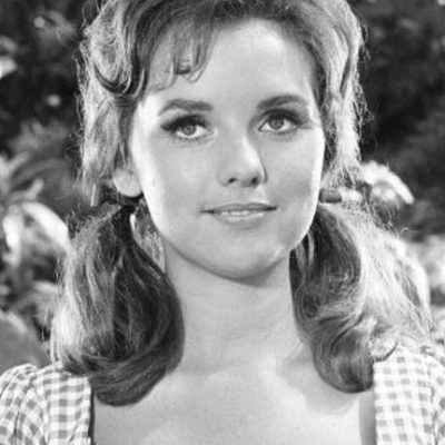 Dawn Wells Gilligans Island Series T-Shirt A11024