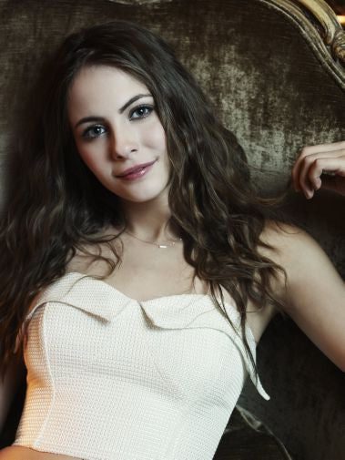 Willa Holland Puzzle Jigsaw Puzzle Choose a Size